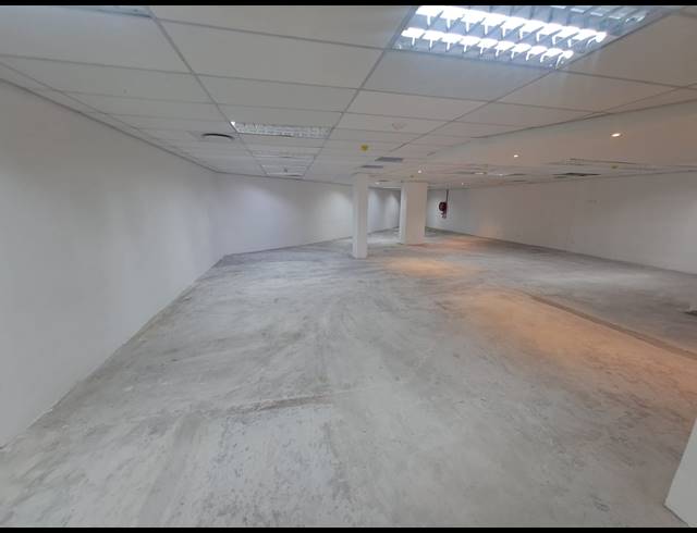 247M² BUSINESS CENTRE TO LET IN SUNNINGDALE